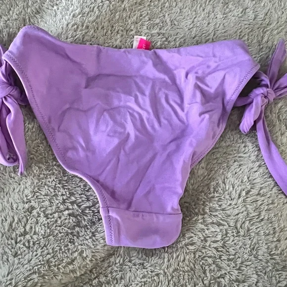 RARE Victoria's Secret Lavender bikini 32B top and XS bottom Swimwear - Picture 9 of 12